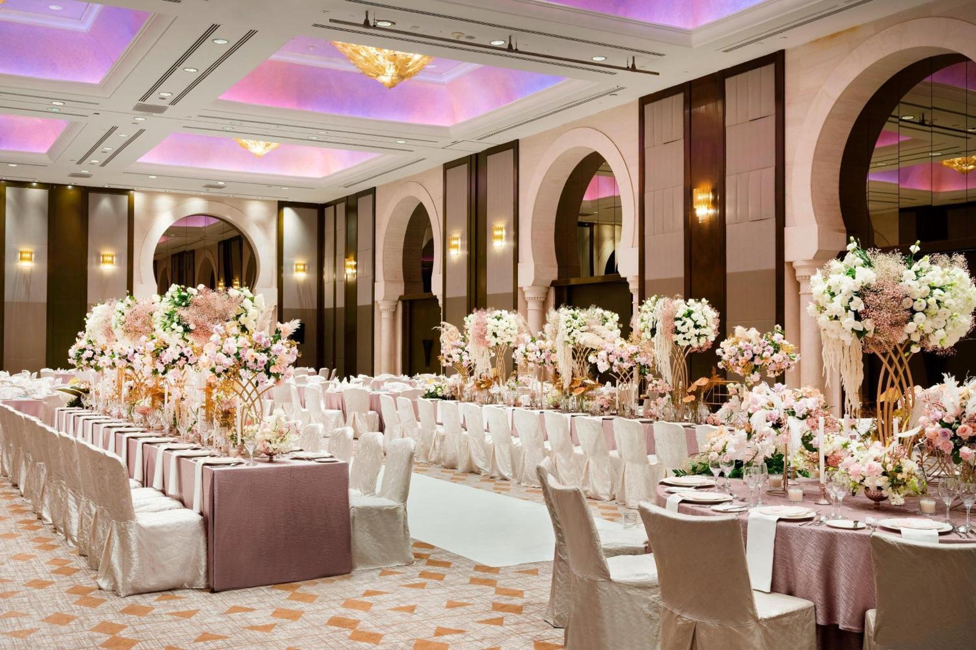Sheraton Imperial Kuala Lumpur Hotel Exteriér fotografie Wedding reception at the Mandarin Oriental, Tokyo