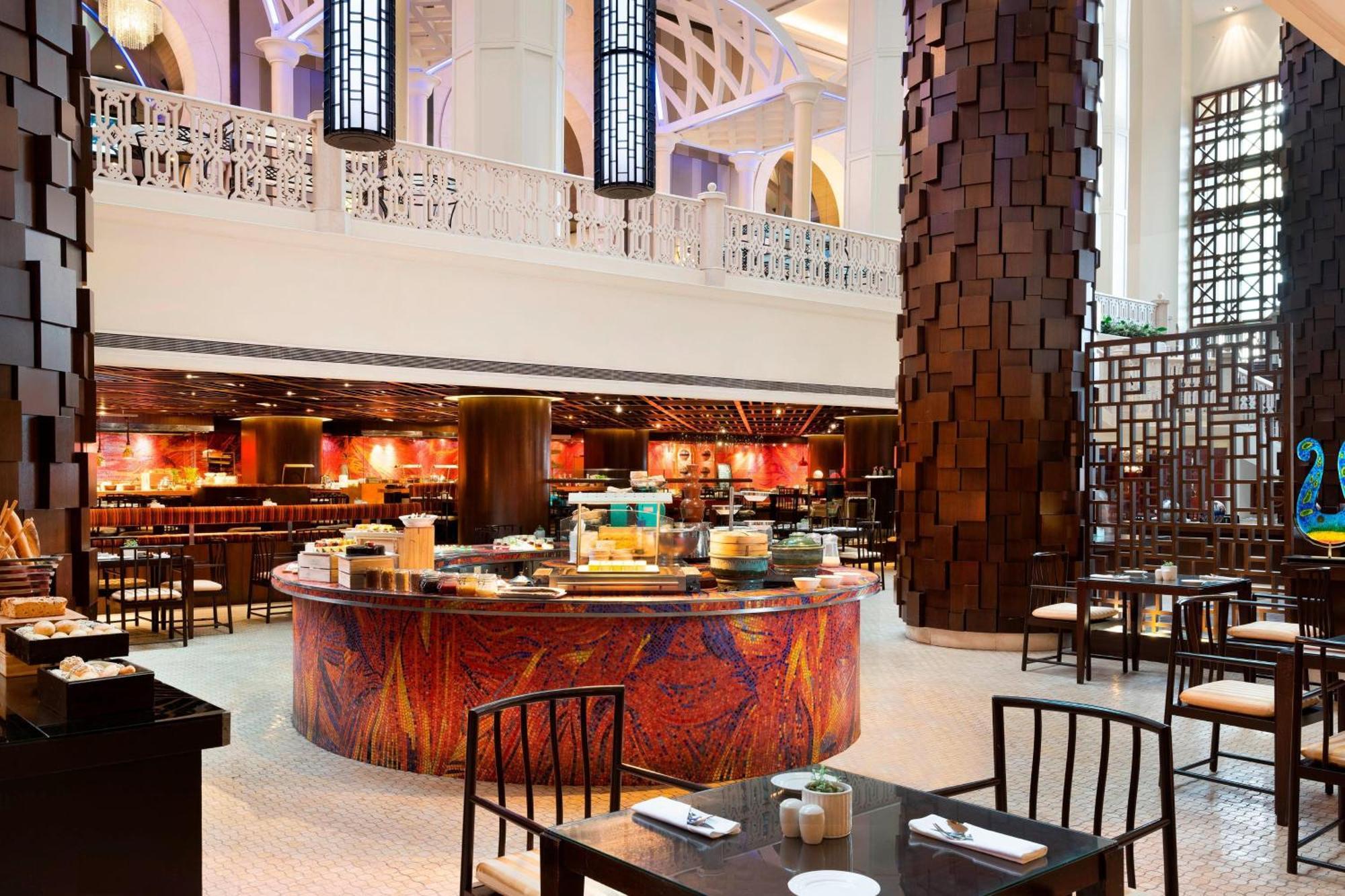 Sheraton Imperial Kuala Lumpur Hotel Exteriér fotografie The restaurant
